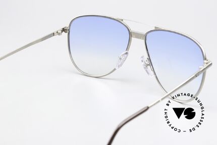 Christian Dior 2330 Herren Sonnenbrille Titan XL, blau-Verlauf Sonnengläser für 100% UV Protection, Passend für Herren Christian Dior 2330 Herren Sonnenbrille Titan XL, blau-Verlauf Sonnengläser für 100% UV Protection, Passend für Herren