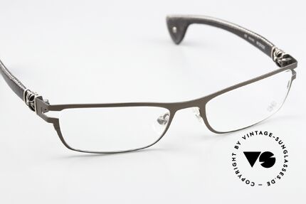 Chrome Hearts M. Diver Eckige Luxusbrille Mit Leder, Glashöhe ist 28mm = eher eine reine Lesebrille, Passend für Herren Chrome Hearts M. Diver Eckige Luxusbrille Mit Leder, Glashöhe ist 28mm = eher eine reine Lesebrille, Passend für Herren