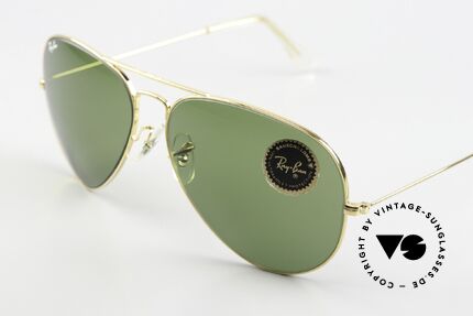 Ray Ban Large Metal II 80er Pilotenbrille RB3 Aviator, goldene Fassung mit B&L Gläsern; RB3 grasgrün, Passend für Herren Ray Ban Large Metal II 80er Pilotenbrille RB3 Aviator, goldene Fassung mit B&L Gläsern; RB3 grasgrün, Passend für Herren