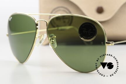 Ray Ban Large Metal II 80er Pilotenbrille RB3 Aviator, TOP-Verarbeitung mit der bekannten B&L Gravur, Passend für Herren Ray Ban Large Metal II 80er Pilotenbrille RB3 Aviator, TOP-Verarbeitung mit der bekannten B&L Gravur, Passend für Herren