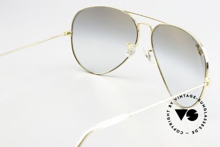Ray Ban Large Metal II Precious Metals Verlaufsgläser, ungetragen (wie alle unsere vintage 80er Brillen), Passend für Herren