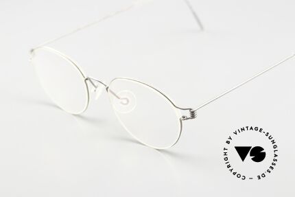 Lindberg Panto 42 Air Titan Rim Extra Kleine Brille Kinderbrille, damals vom Optiker mit +0,25 verglast als DEMO-Scheibe, Passend für Herren und Damen Lindberg Panto 42 Air Titan Rim Extra Kleine Brille Kinderbrille, damals vom Optiker mit +0,25 verglast als DEMO-Scheibe, Passend für Herren und Damen