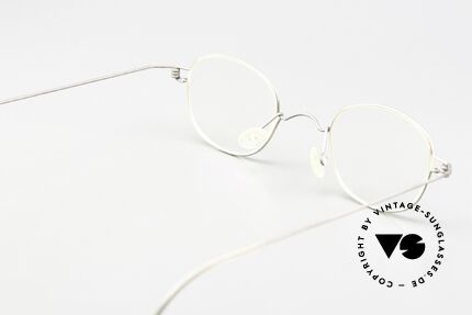 Lindberg Indus Air Titan Rim Kleine Brille Titanium Klassiker, ungetragenes Designerstück + orig. Lindberg Magnet-Etui, Passend für Herren und Damen Lindberg Indus Air Titan Rim Kleine Brille Titanium Klassiker, ungetragenes Designerstück + orig. Lindberg Magnet-Etui, Passend für Herren und Damen