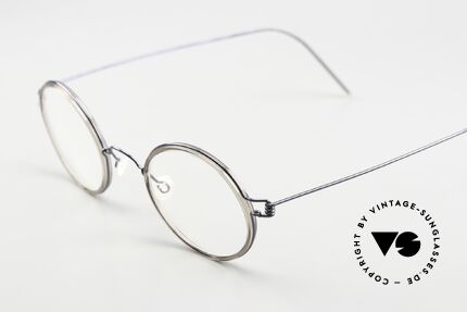 Lindberg Harley Air Titan Rim Unisex Vintage Brille Rund, dunkelblaue Titan-Fassung mit Inlay in einer Art 'smoke', Passend für Herren und Damen