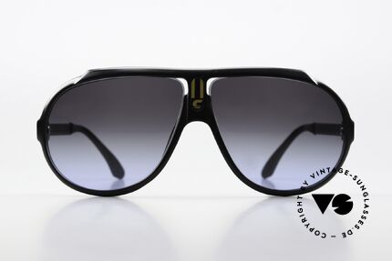 Carrera 5512 2in1 Sonnenbrille Schwarz Grün, berühmte Filmsonnenbrille von 1984 (echter Klassiker), Passend für Herren Carrera 5512 2in1 Sonnenbrille Schwarz Grün, berühmte Filmsonnenbrille von 1984 (echter Klassiker), Passend für Herren
