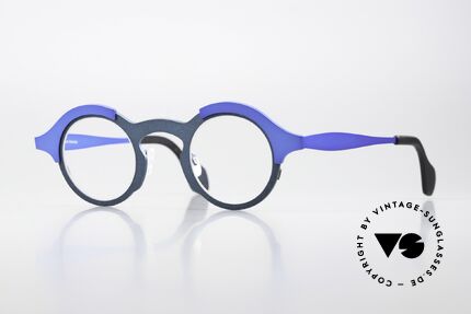 Theo Belgium Mille 71 Metallbrille Bicolor Blau Titan, runde Unisex-Designerbrille von Theo Belgium, Passend für Herren und Damen Theo Belgium Mille 71 Metallbrille Bicolor Blau Titan, runde Unisex-Designerbrille von Theo Belgium, Passend für Herren und Damen