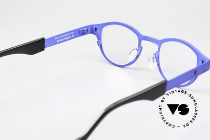 Theo Belgium Seventeen Damen & Herren Titanbrille, die Vollrandfassung kann beliebig verglast werden, Passend für Herren und Damen Theo Belgium Seventeen Damen & Herren Titanbrille, die Vollrandfassung kann beliebig verglast werden, Passend für Herren und Damen
